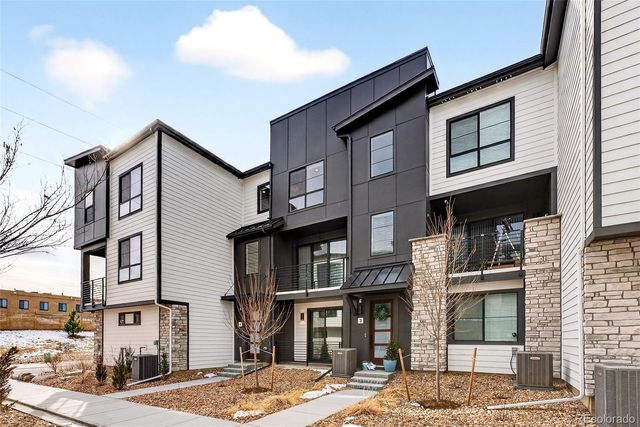 2064 S Holly Street 2-4, Denver, CO 80222