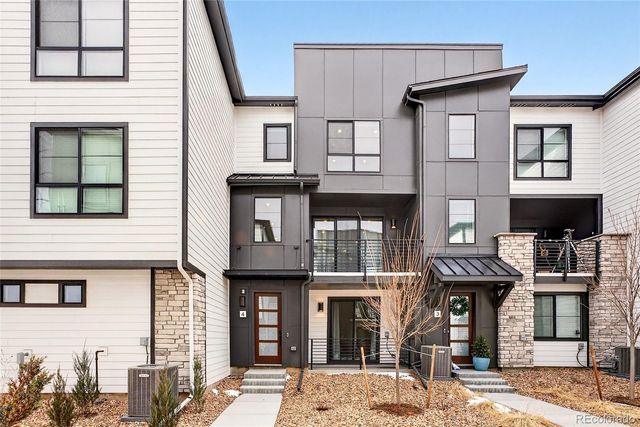 2064 S Holly Street 2-4, Denver, CO 80222