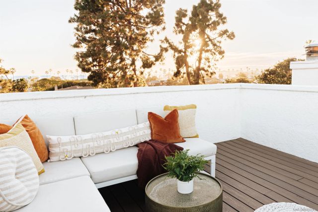 324 S Nevada St, Oceanside, CA 92054