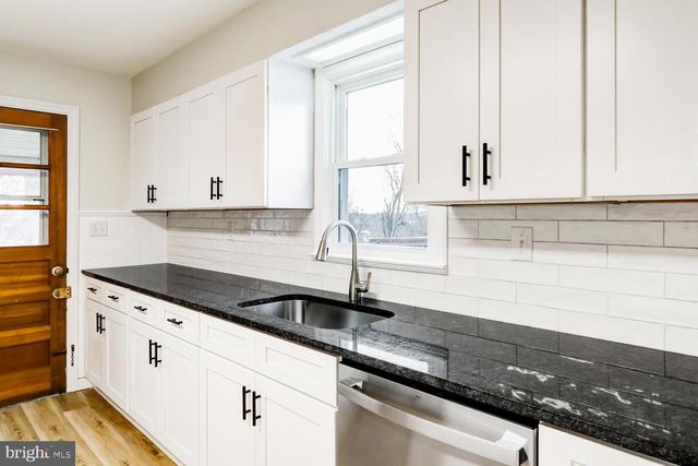 1110 ARTHUR ST, York, PA 17406