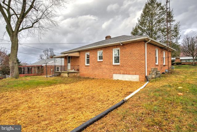 1110 ARTHUR ST, York, PA 17406