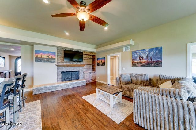 6519 E CACTUS Road, Scottsdale, AZ 85254