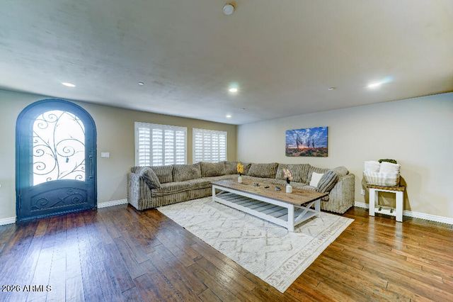 6519 E CACTUS Road, Scottsdale, AZ 85254