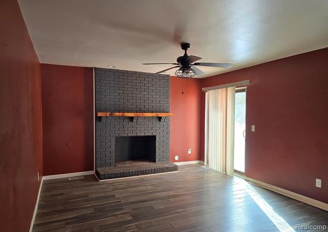 18251 Santa Ann Avenue, Lathrup Village, MI 48076