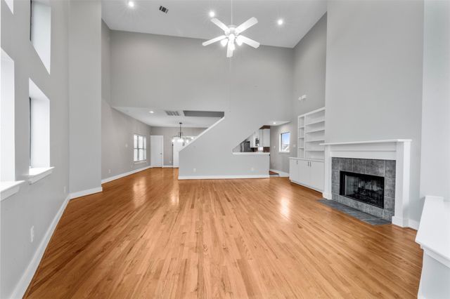 9716 Linkmeadow Lane, Houston, TX 77025