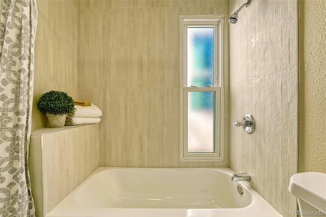 2922 Glenarm Place, Denver, CO 80205