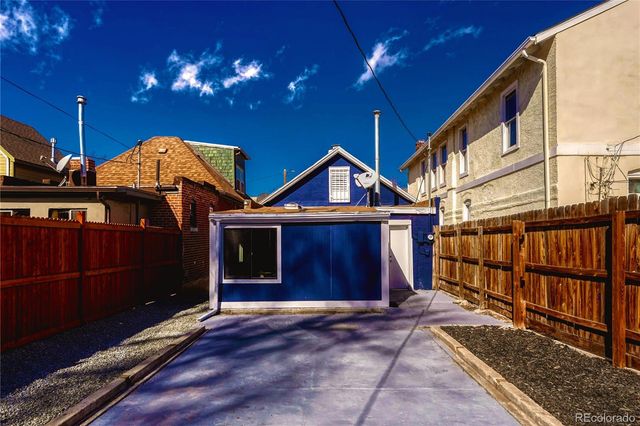 2922 Glenarm Place, Denver, CO 80205