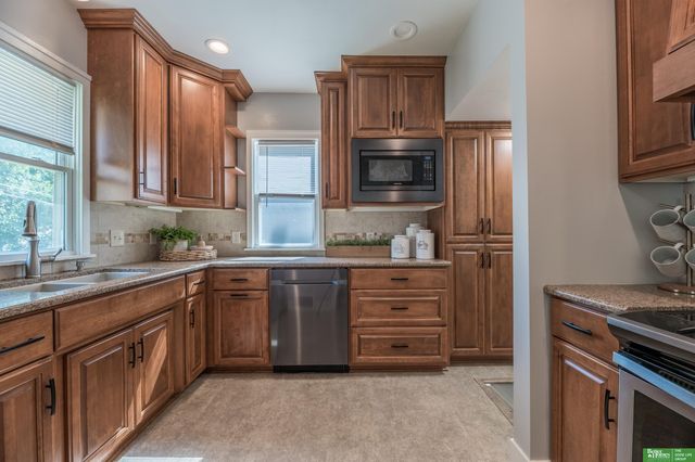 4738 Capitol Avenue, Omaha, NE 68132