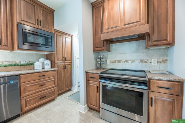 4738 Capitol Avenue, Omaha, NE 68132