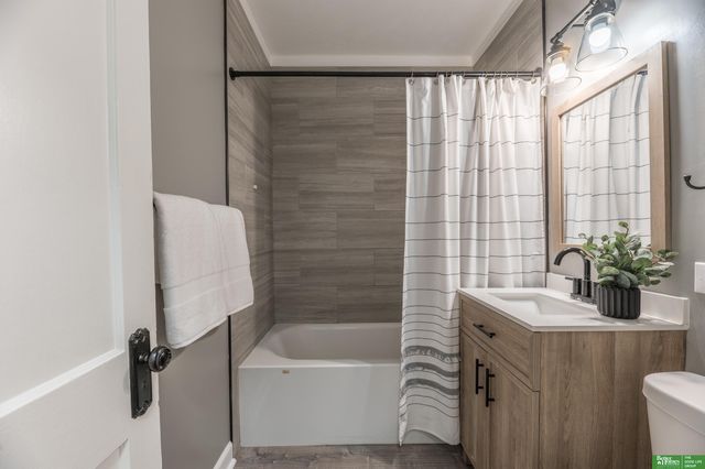 4738 Capitol Avenue, Omaha, NE 68132