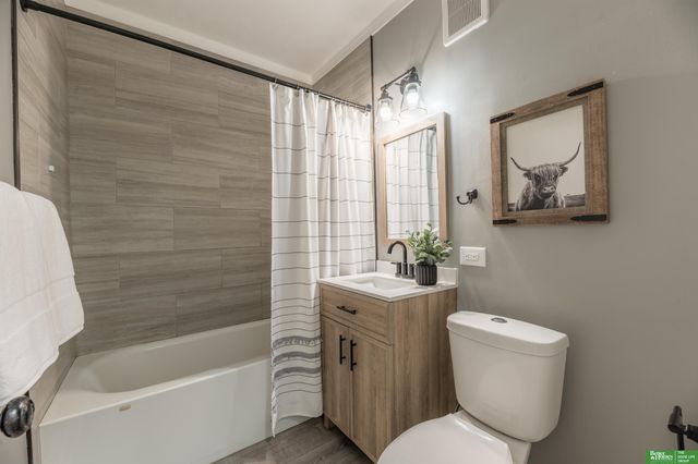 4738 Capitol Avenue, Omaha, NE 68132