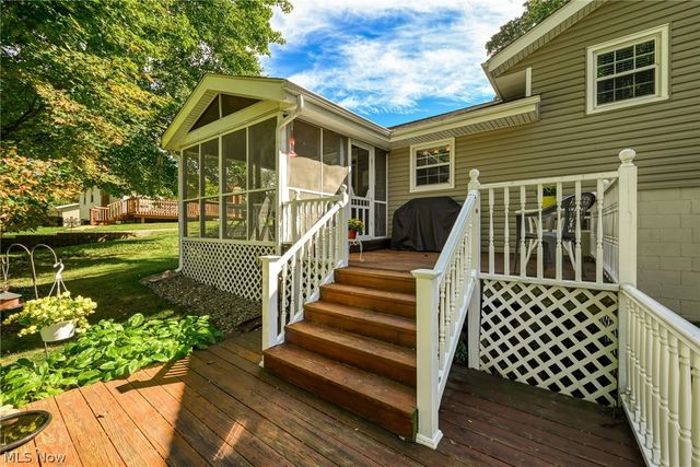2209 Auberry Drive, Akron, OH 44312