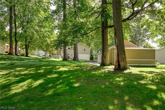 2209 Auberry Drive, Akron, OH 44312