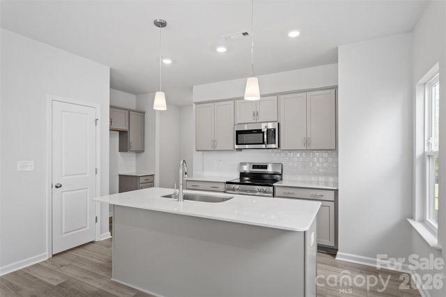 5839 Tuckaseegee Road 08, Charlotte, NC 28208