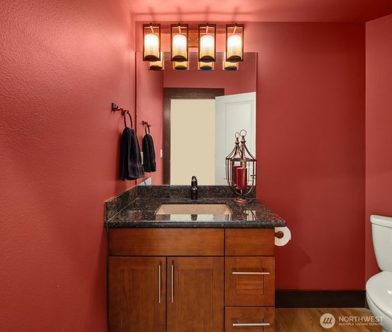 6916 37th Place NE, Marysville, WA 98270