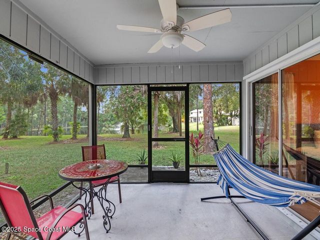 2020 Vero South Circle SW 4, Vero Beach, FL 32962