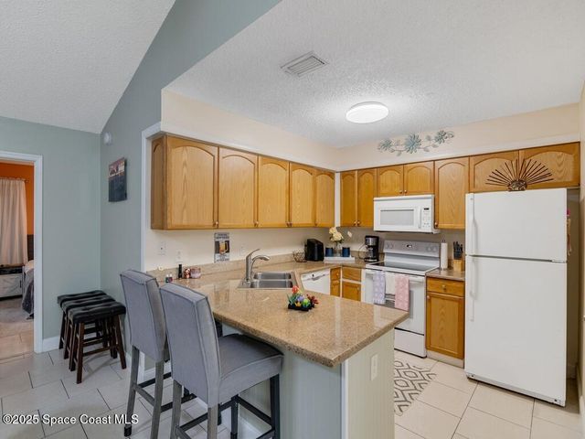 2020 Vero South Circle SW 4, Vero Beach, FL 32962