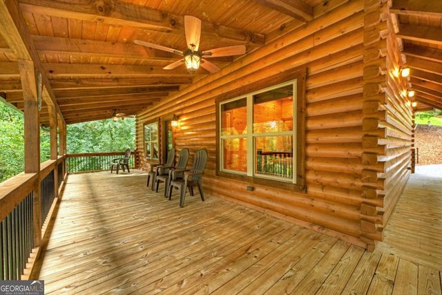 125 Blackberry Drive, Mineral Bluff, GA 30559