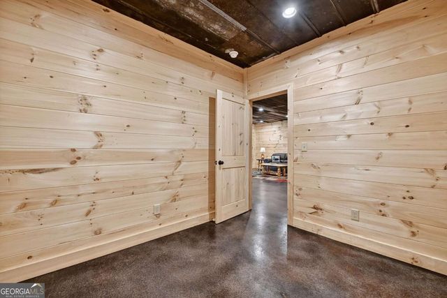 125 Blackberry Drive, Mineral Bluff, GA 30559