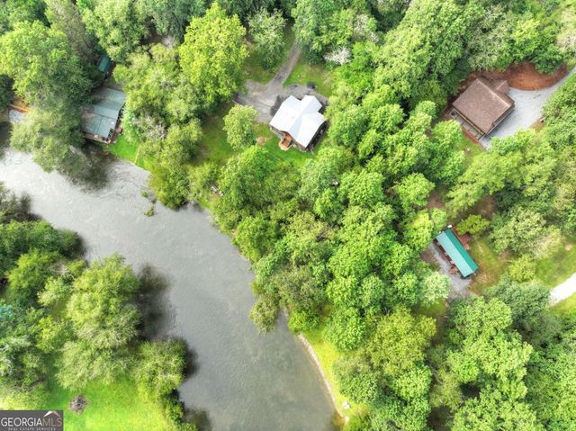 125 Blackberry Drive, Mineral Bluff, GA 30559