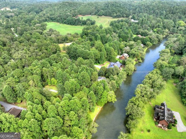 125 Blackberry Drive, Mineral Bluff, GA 30559