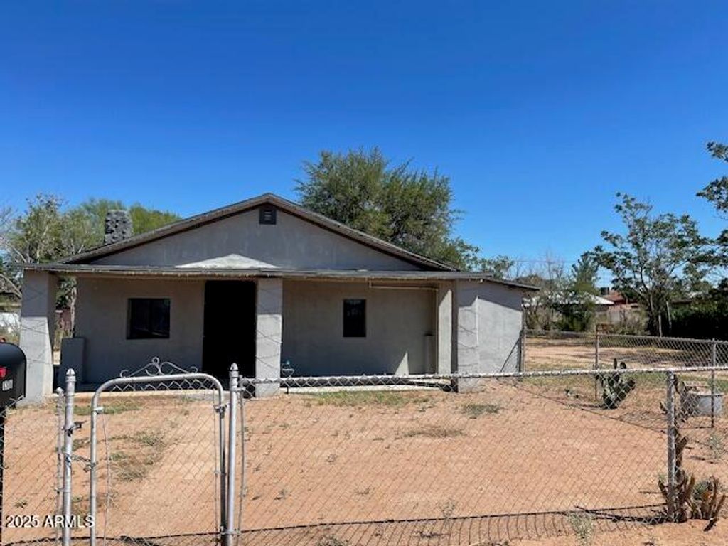 1206 E 5th Street, Douglas, AZ 85607