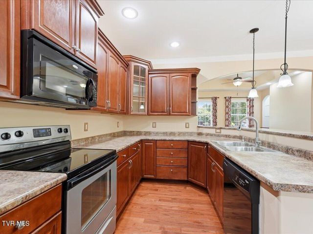 985 Claudette Drive, Talbott, TN 37877