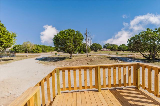 424 Brazos Mountain Drive, Weatherford, TX 76087