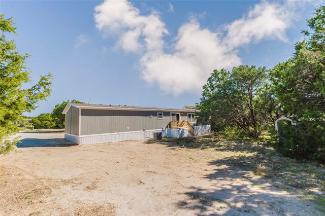 424 Brazos Mountain Drive, Weatherford, TX 76087