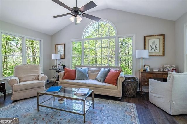 337 Westover Drive, Woodstock, GA 30188