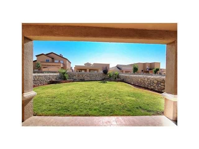 11516 PEDRO LUCERO Drive, El Paso, TX 79934