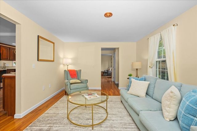 18 Fairview Drive, Southborough, MA 01772