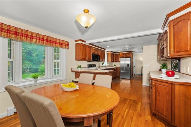 18 Fairview Drive, Southborough, MA 01772