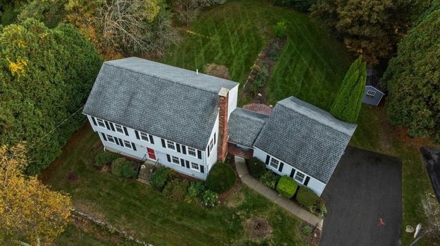 18 Fairview Drive, Southborough, MA 01772