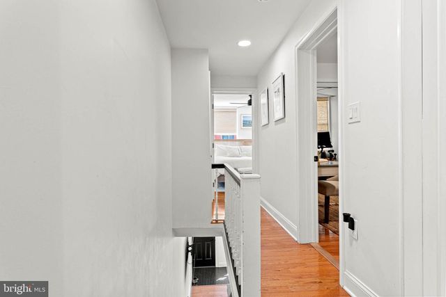 1031 EMILY ST, Philadelphia, PA 19148