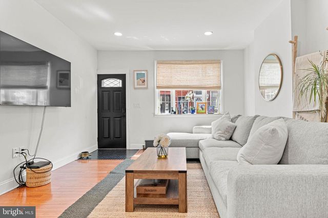 1031 EMILY ST, Philadelphia, PA 19148