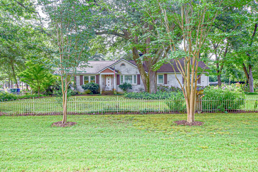 304 Berkley Street SE, Aiken, SC 29801