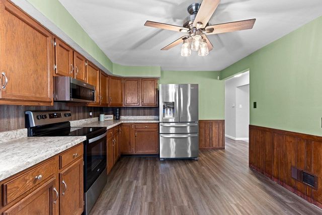 1501 OAKRIDGE AVENUE, Kaukauna, WI 54130