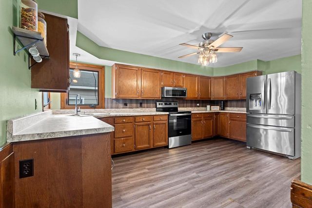 1501 OAKRIDGE AVENUE, Kaukauna, WI 54130