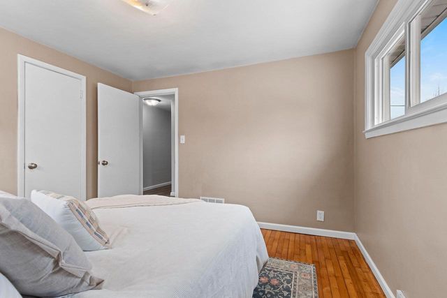 1501 OAKRIDGE AVENUE, Kaukauna, WI 54130