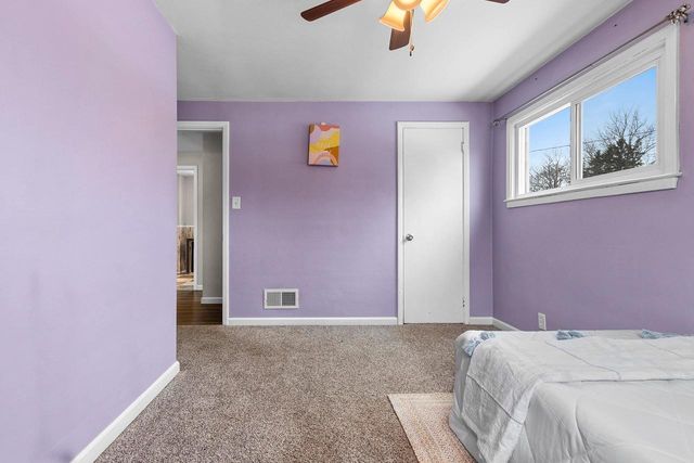 1501 OAKRIDGE AVENUE, Kaukauna, WI 54130