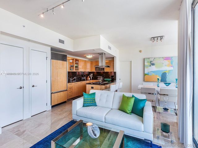 6899 Collins Ave 1910, Miami Beach, FL 33141