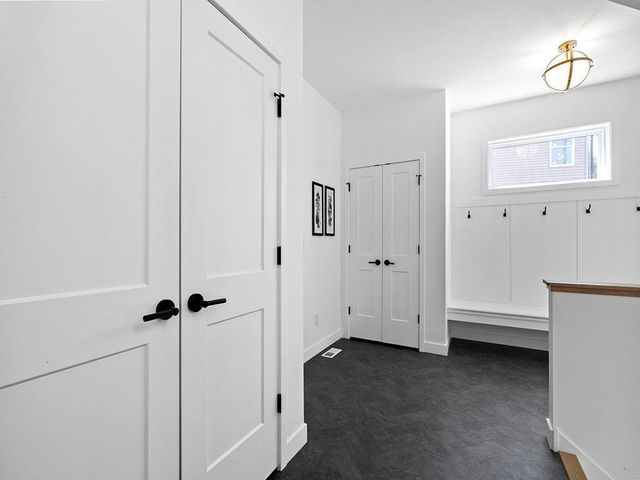 17949 Hidden Creek Trail, Lakeville, MN 55044