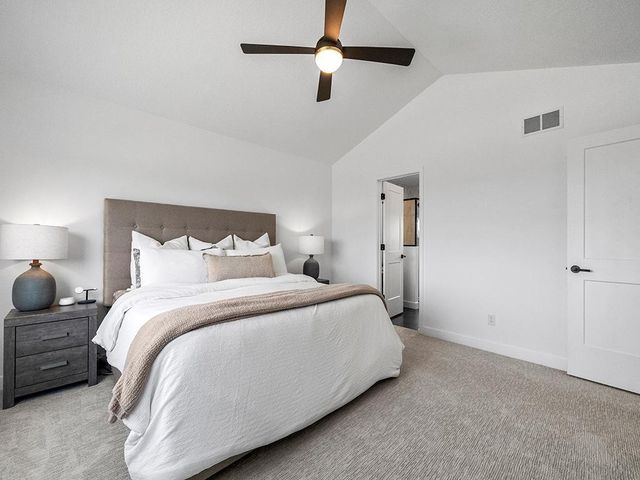 17949 Hidden Creek Trail, Lakeville, MN 55044