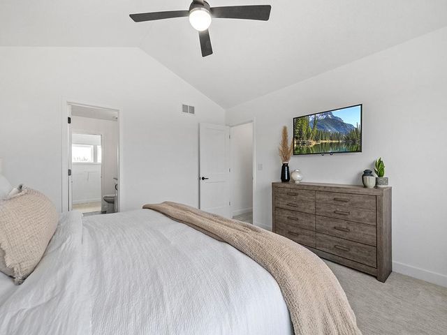 17949 Hidden Creek Trail, Lakeville, MN 55044