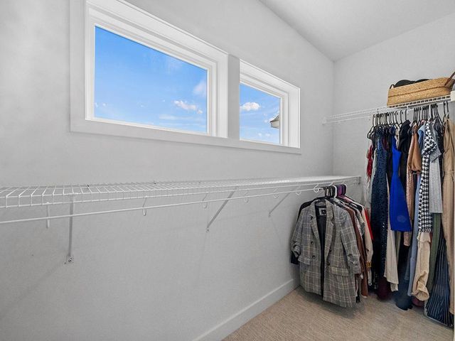 17949 Hidden Creek Trail, Lakeville, MN 55044