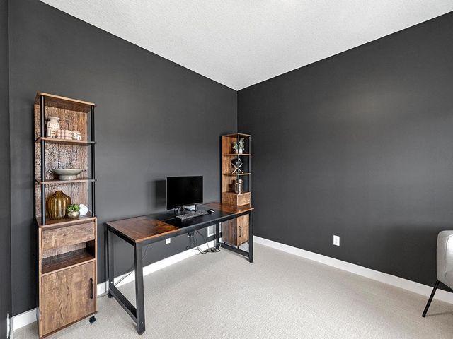 17949 Hidden Creek Trail, Lakeville, MN 55044