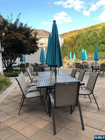 6314 Warrens Way 6314, Wanaque, NJ 07465