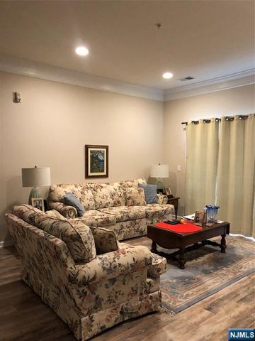 6314 Warrens Way 6314, Wanaque, NJ 07465