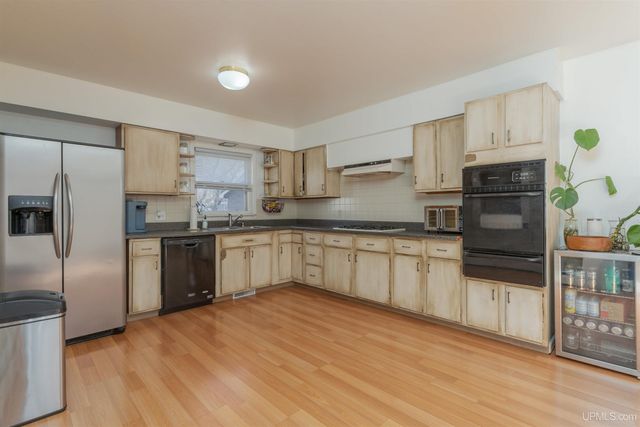 123 W Maple Street, Iron River, MI 49935